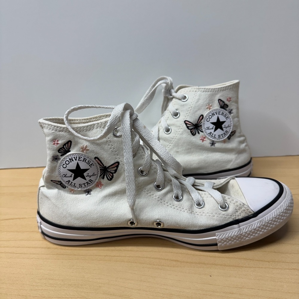 Converse Girl's Chuck High Top Sneakers Cream w Butterflies Size 6 Kid 38.5 Euro - Picture 3 of 9